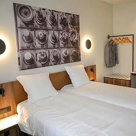 Pegard Centre Hotel